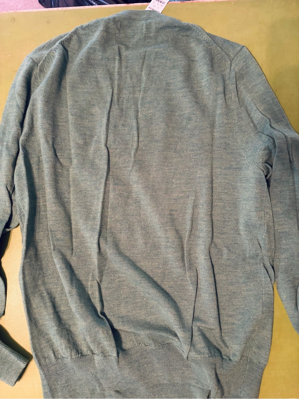 Bundle 3! Express Men’s Merino Wool V-Neck Sweaters XL NWT - Picture 4 of 4
